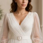 Işıltılı Kuşaklı Şifon Abiye Davet Elbisesi – V Yaka, Taşlı, Maxi Boy, Tül Katmanlı Zarif Model