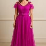 Omuz Çiçek Detaylı Drapeli Tül Elbise – Kemerli, Düşük Kol, Astarlı, Çiçek Aksesuarlı Model