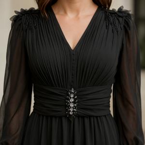 Omuz Çiçek Aksesuar Taş detay V Yaka Uzun Kollu Kemerli Şifon Abiye Elbise